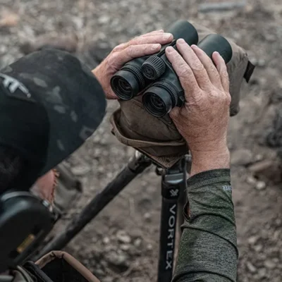 Talon 12x50 Lifestyle 2