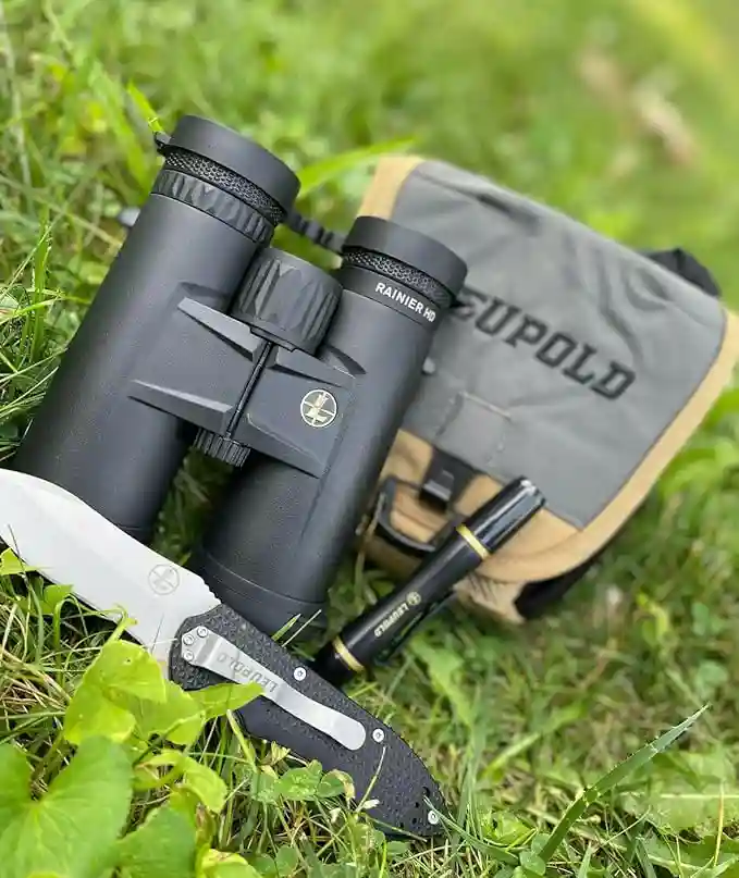 Rainier HD 10x42 Bundle